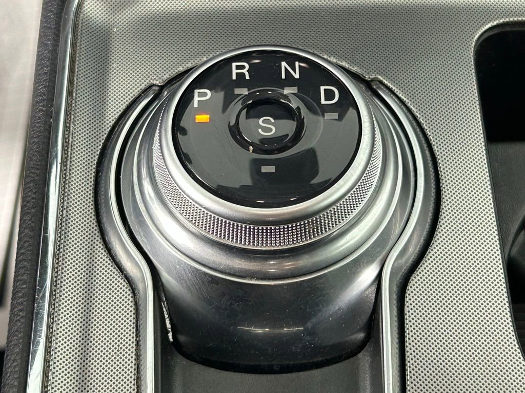 Used 2024 Ford Edge Titanium image 26