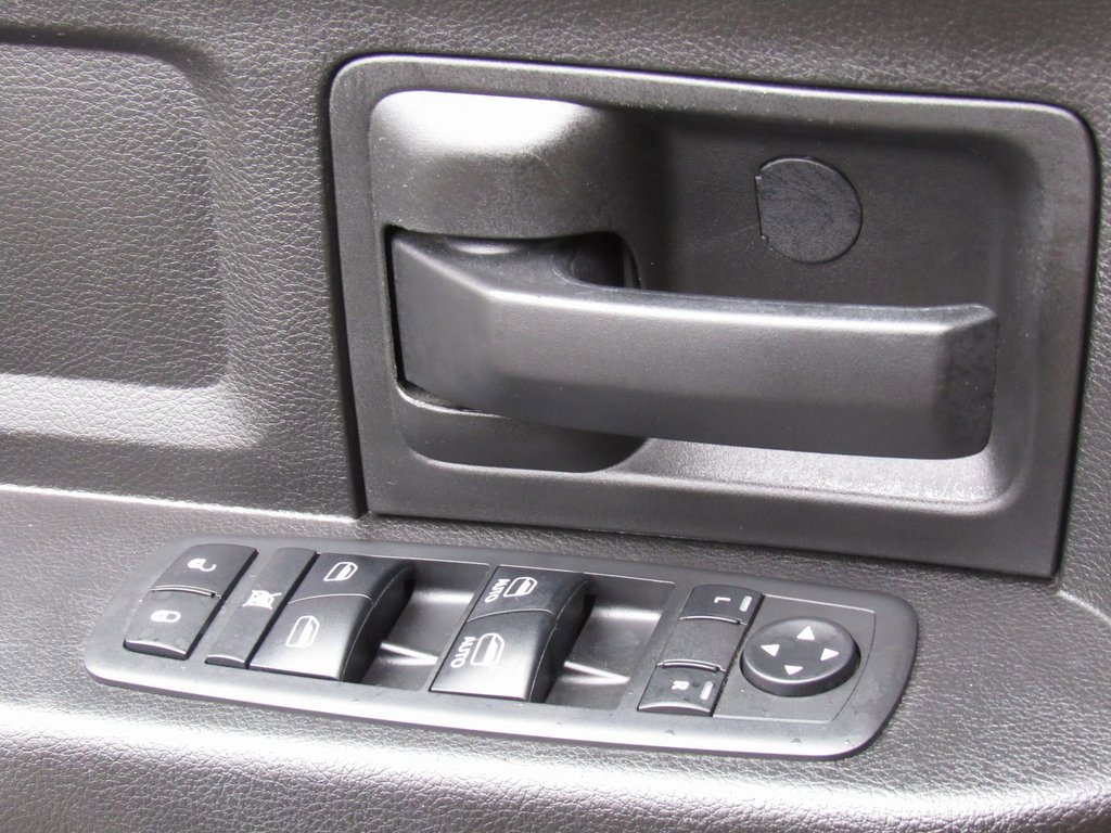 Used 2019 RAM 1500 Tradesman w/ Tradesman SXT Package image 31