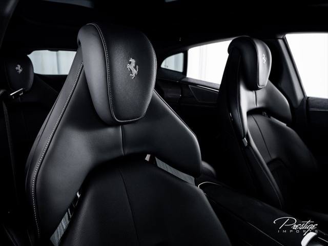 Used 2025 Ferrari Purosangue AWD/4WD image 48