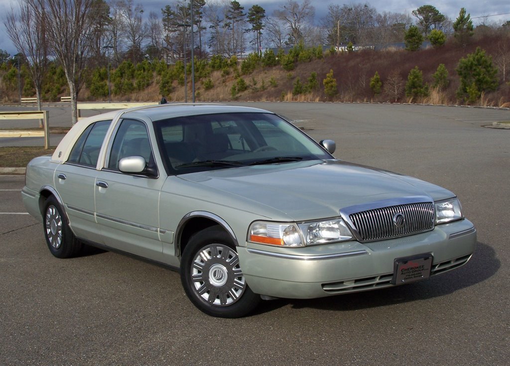 Used 2004 Mercury Grand Marquis GS