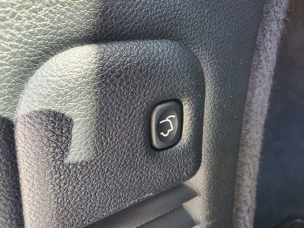 Used 2022 Dodge Durango GT image 9