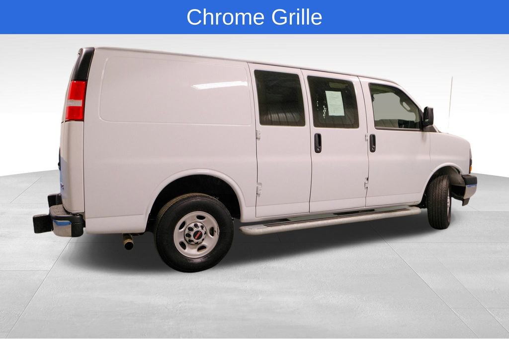 Used 2024 GMC Savana 2500 w/ Driver Convenience Package image 8