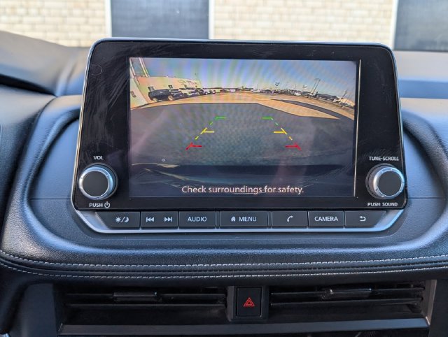 Used 2024 Nissan Rogue S AWD/4WD image 7