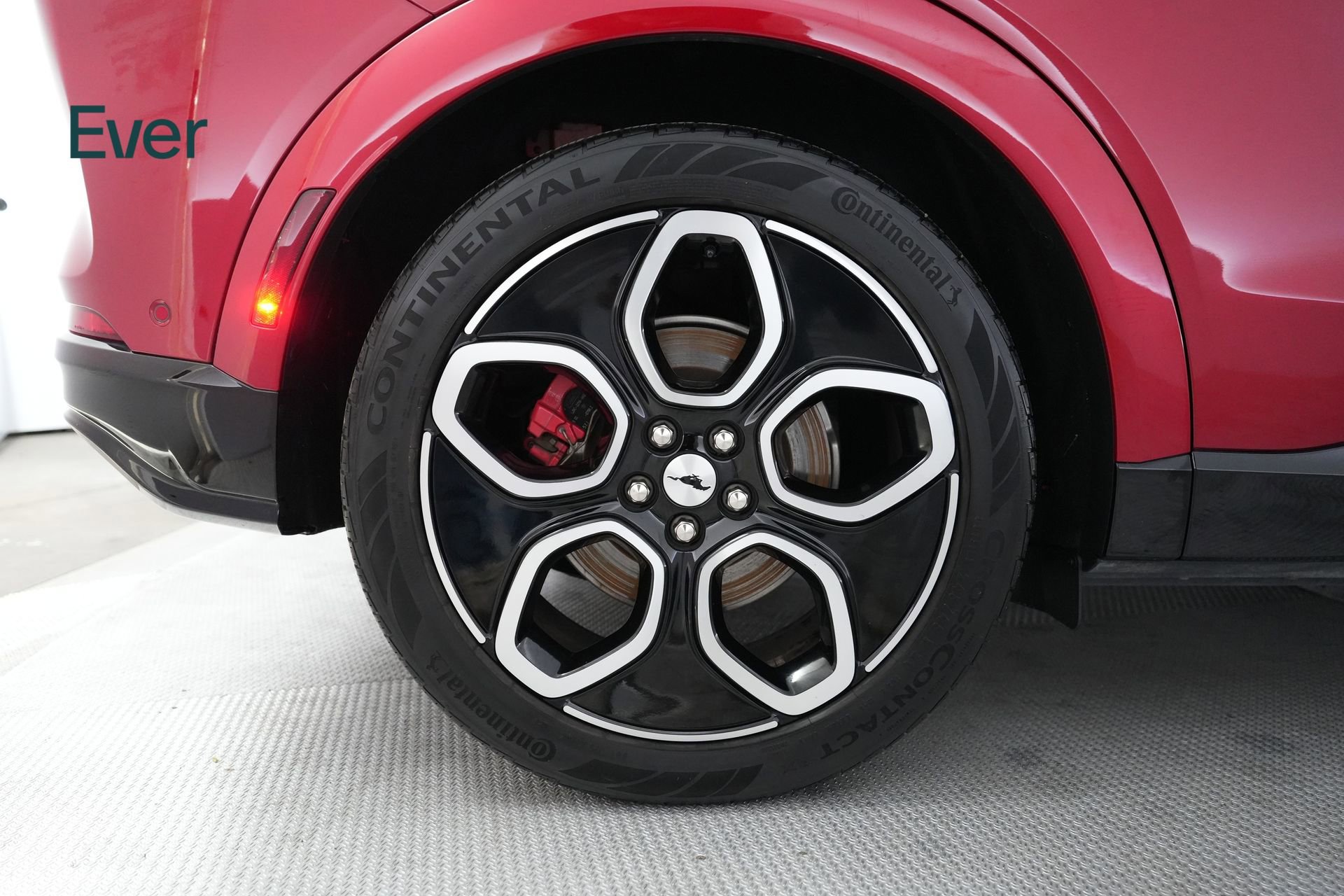 Used 2021 Ford Mustang Mach-E GT image 22