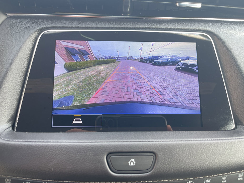 Used 2023 Cadillac XT4 Premium Luxury w/ Cold Weather Package image 25