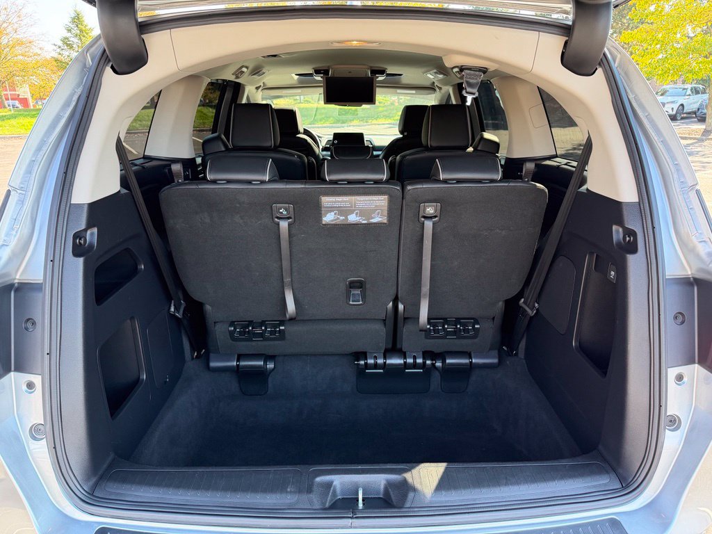 Certified 2025 Honda Odyssey Elite image 32