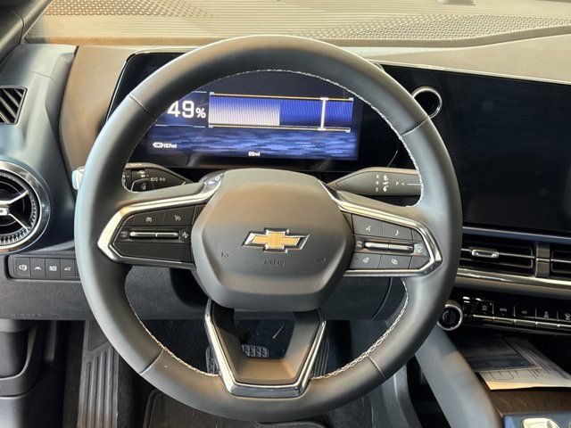 New 2026 Chevrolet Equinox EV LT FWD image 19
