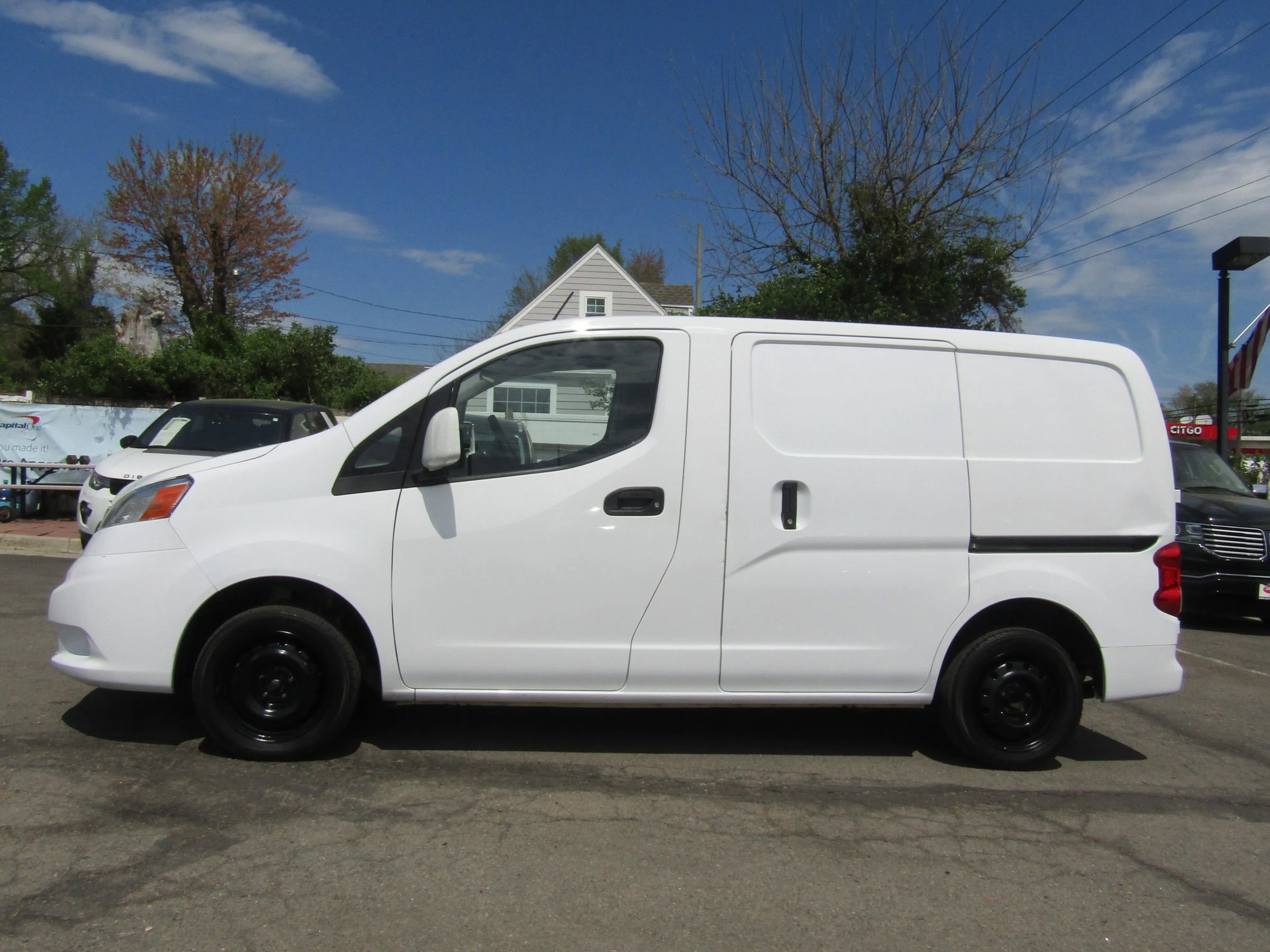 Used 2019 Nissan NV200 SV w/ Back Door Glass Package image 4