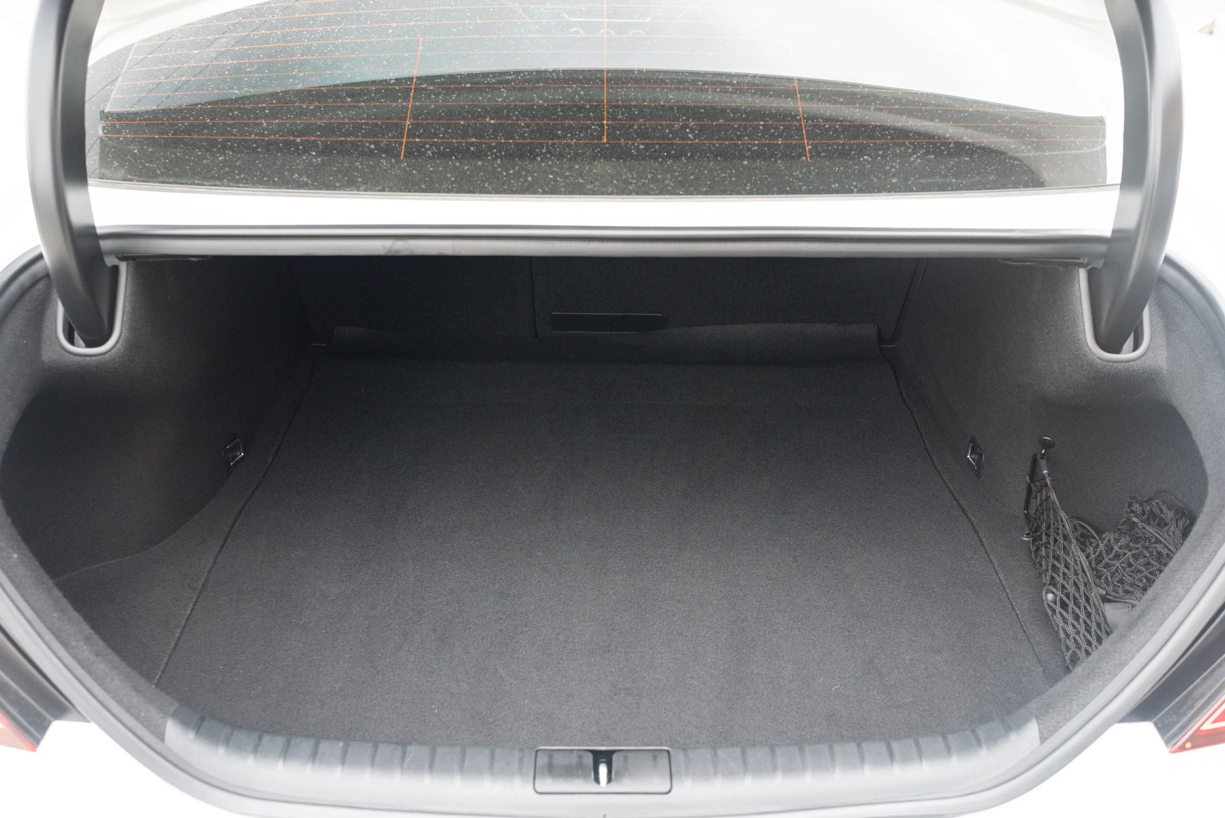 Used 2023 Genesis G70 2.0T image 7