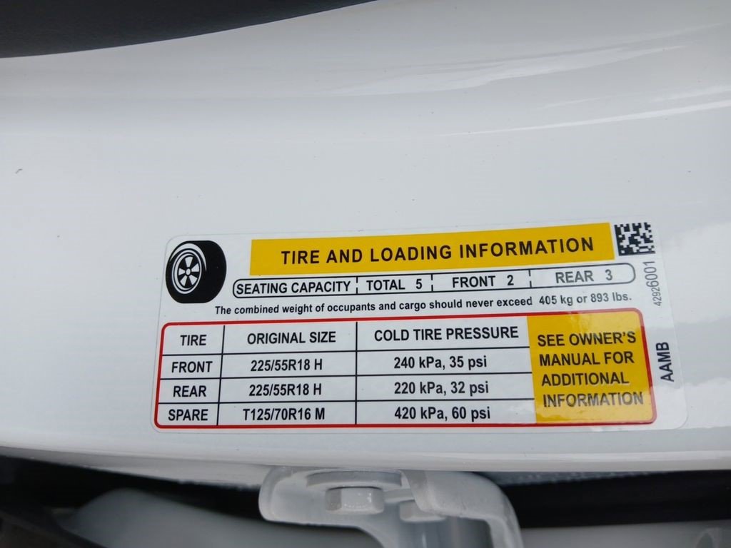 Certified 2025 Chevrolet Trax ACTIV w/ Driver Confidence Package FWD image 2