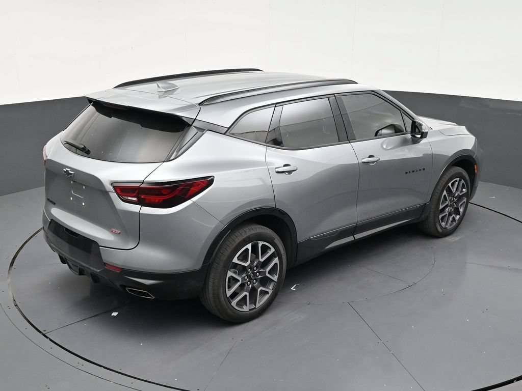 Used 2023 Chevrolet Blazer RS w/ Enhanced Convenience Package FWD image 16