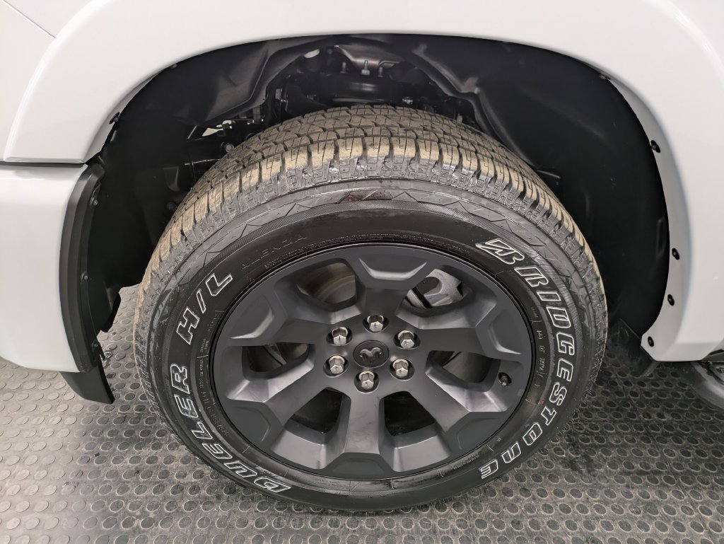 Used 2026 RAM 1500 Big Horn AWD/4WD image 7