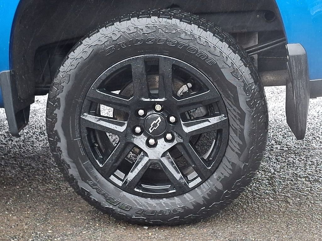 Used 2022 Chevrolet Silverado 1500 Custom Trail Boss w/ LPO, Dark Essentials Package image 32