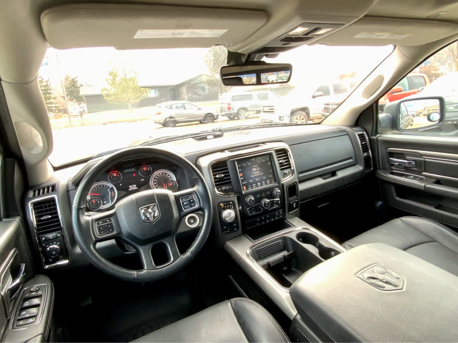 Used 2017 RAM 1500 Sport image 32