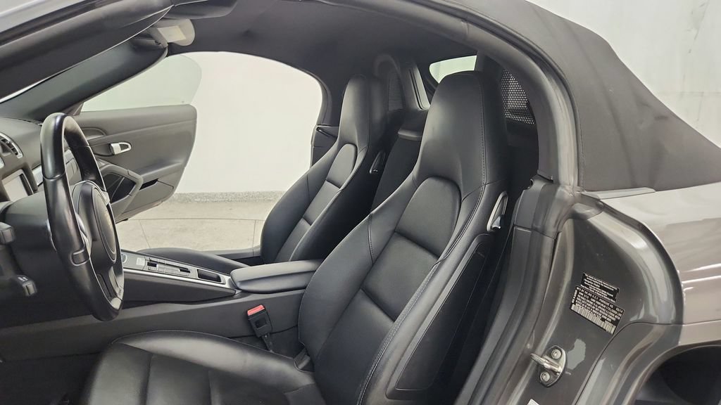 Used 2014 Porsche Boxster S RWD image 40