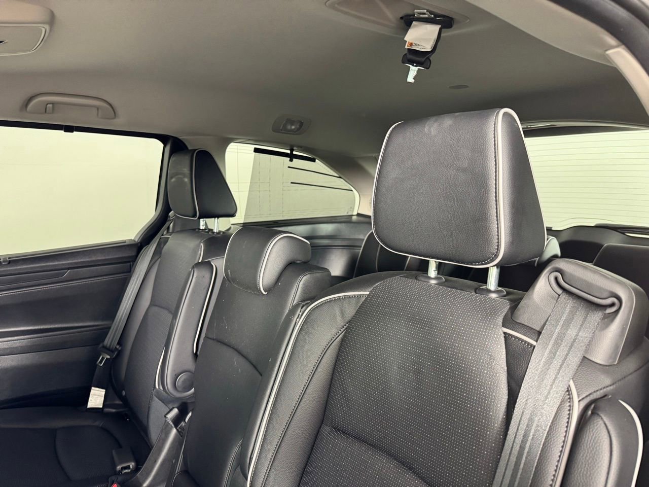 Used 2025 Honda Odyssey Elite image 26