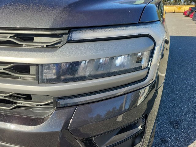 Used 2023 Ford Expedition XLT image 16