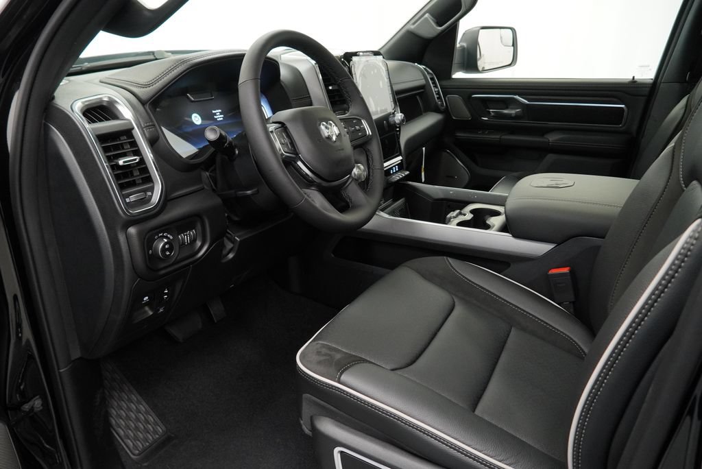 New 2027 RAM 1500 Laramie AWD/4WD image 16