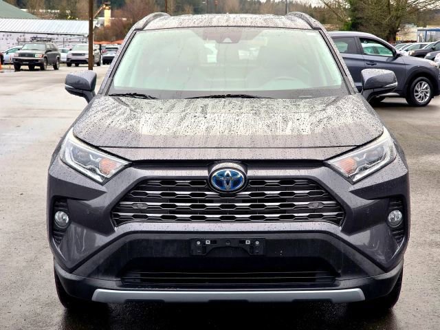 Used 2019 Toyota RAV4 Limited image 2