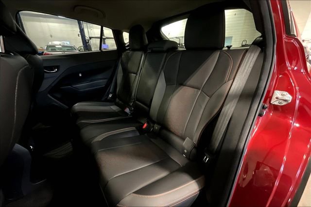 Used 2025 Subaru Crosstrek 2.5i Limited AWD/4WD image 26