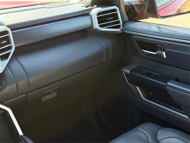 Used 2025 Toyota Sequoia Platinum image 16