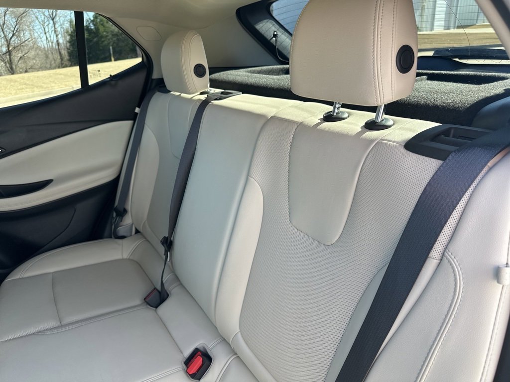 Certified 2024 Buick Encore GX Sport Touring image 26