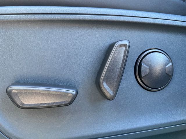 New 2025 Ford Maverick Lariat w/ Black Appearance Package image 36