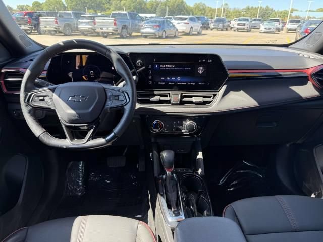 Used 2024 Chevrolet TrailBlazer RS AWD/4WD image 14