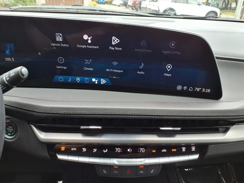 Certified 2024 Cadillac XT4 Luxury w/ Cold Weather Package FWD image 23