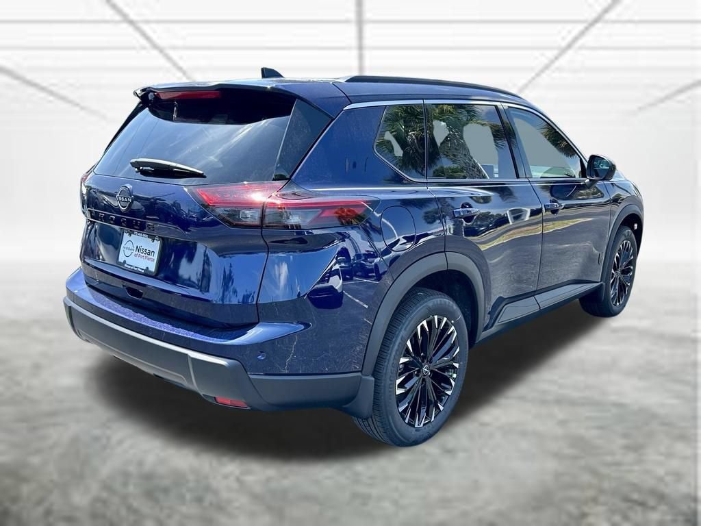 New 2026 Nissan Rogue Dark Armor FWD image 5