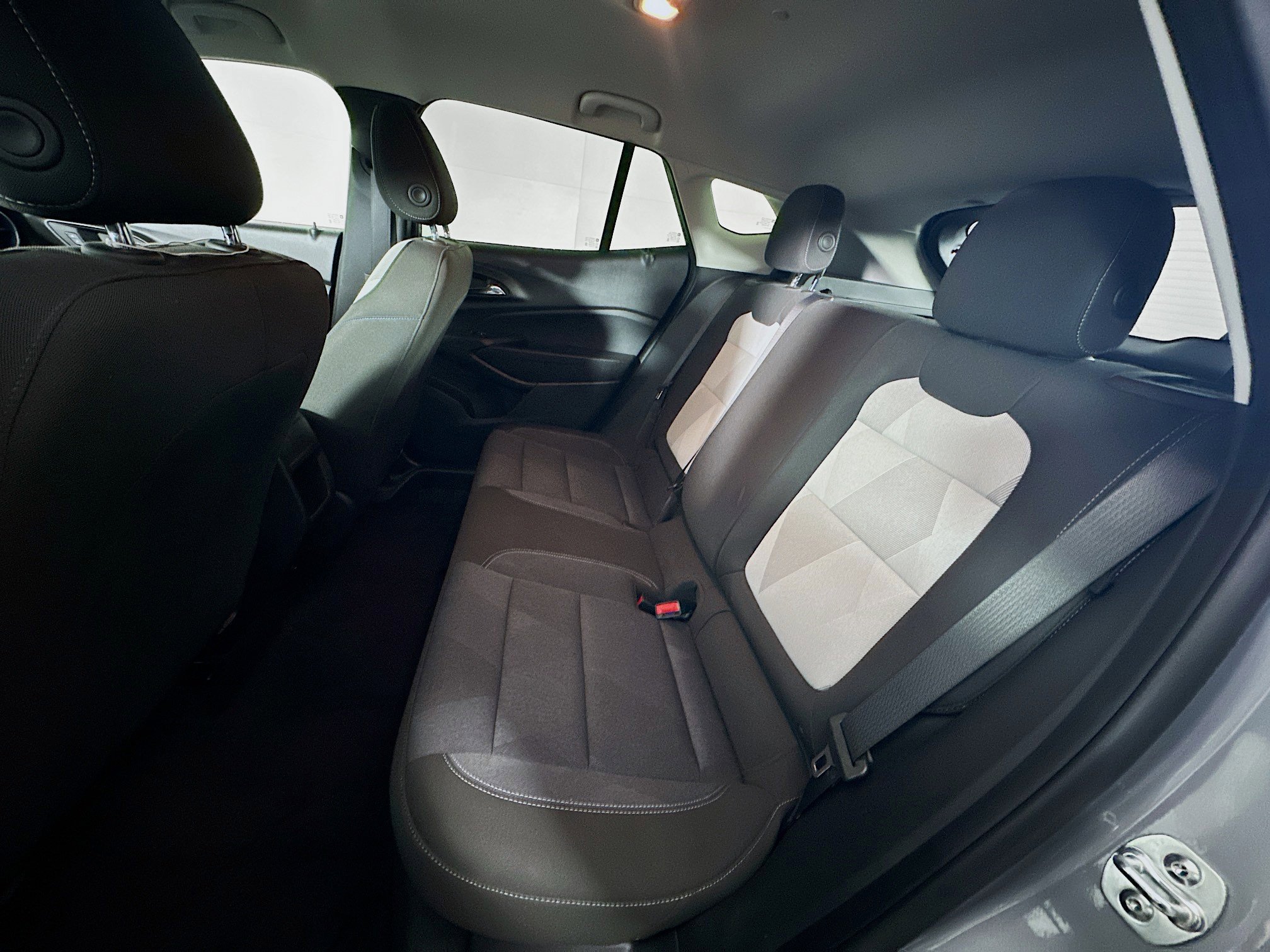 Used 2025 Chevrolet Trax LS image 26