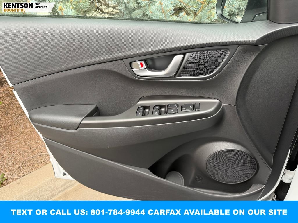 Used 2023 Hyundai Kona SEL w/ Cargo Package image 21