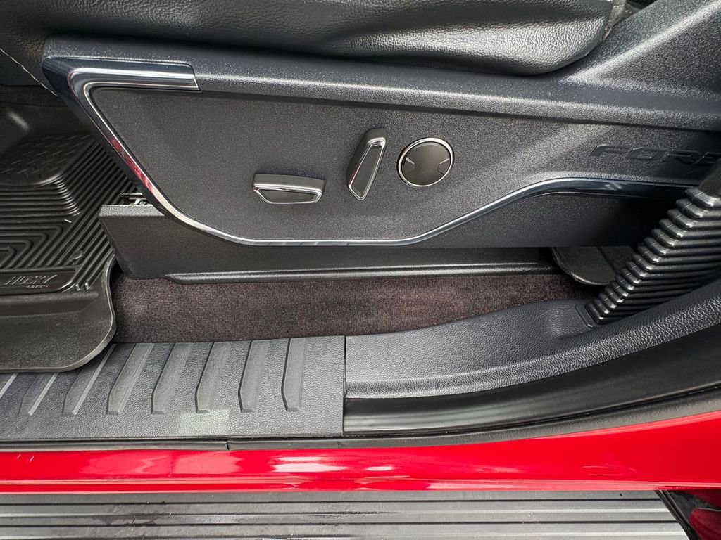 Certified 2022 Ford F150 Lariat w/ Equipment Group 502A High image 12