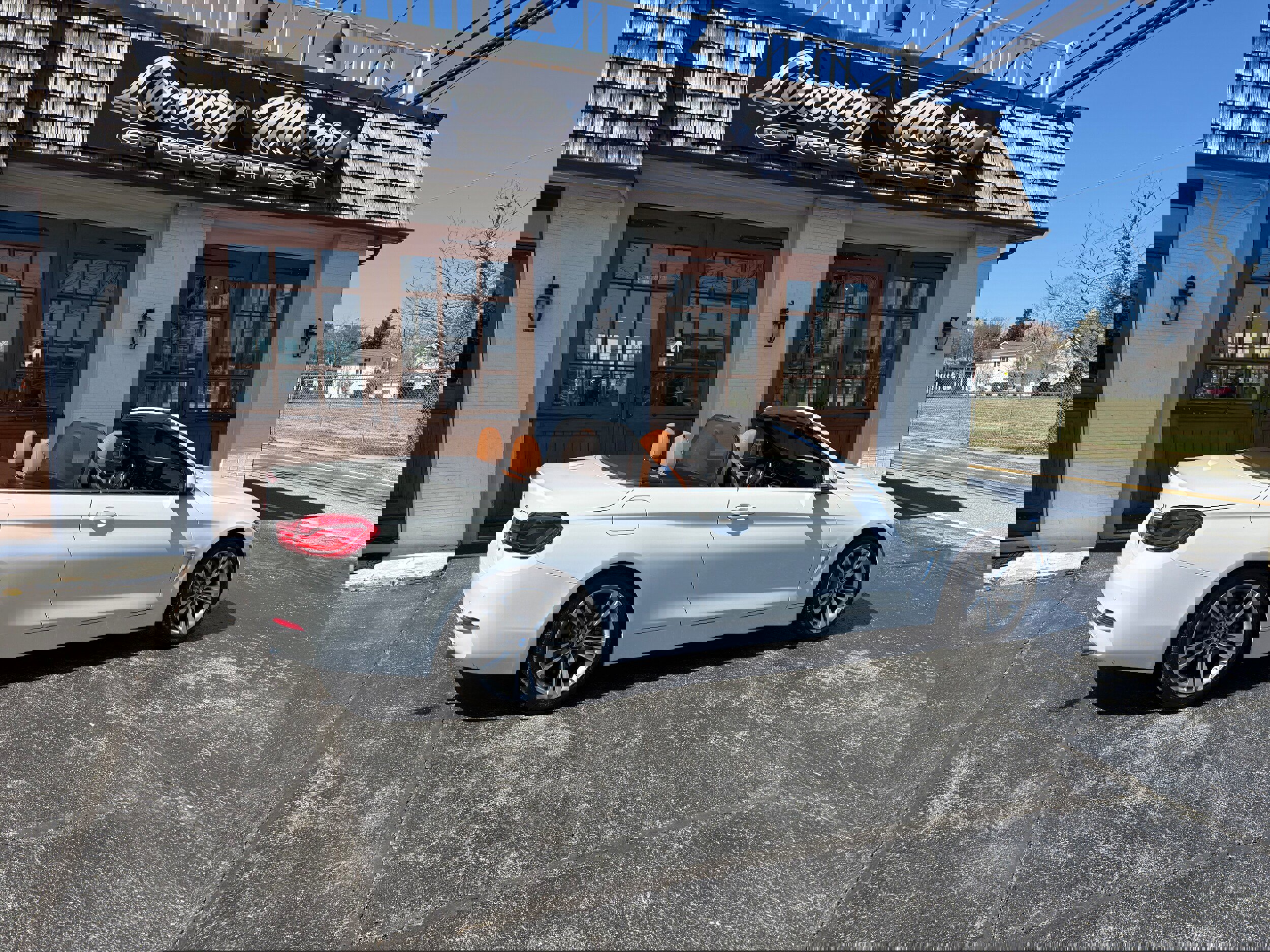 Used 2018 BMW 440i Convertible image 9