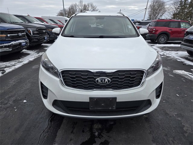 Used 2019 Kia Sorento LX w/ LX Convenience Package image 2