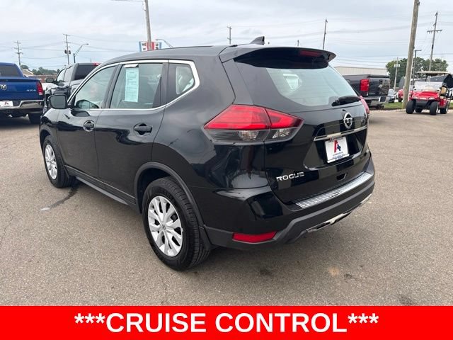 Used 2017 Nissan Rogue S AWD/4WD image 5
