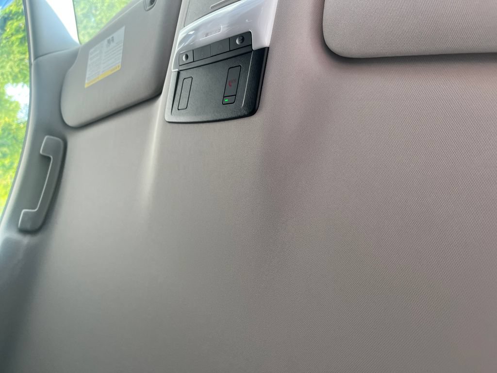 New 2026 Nissan Pathfinder SL FWD image 19