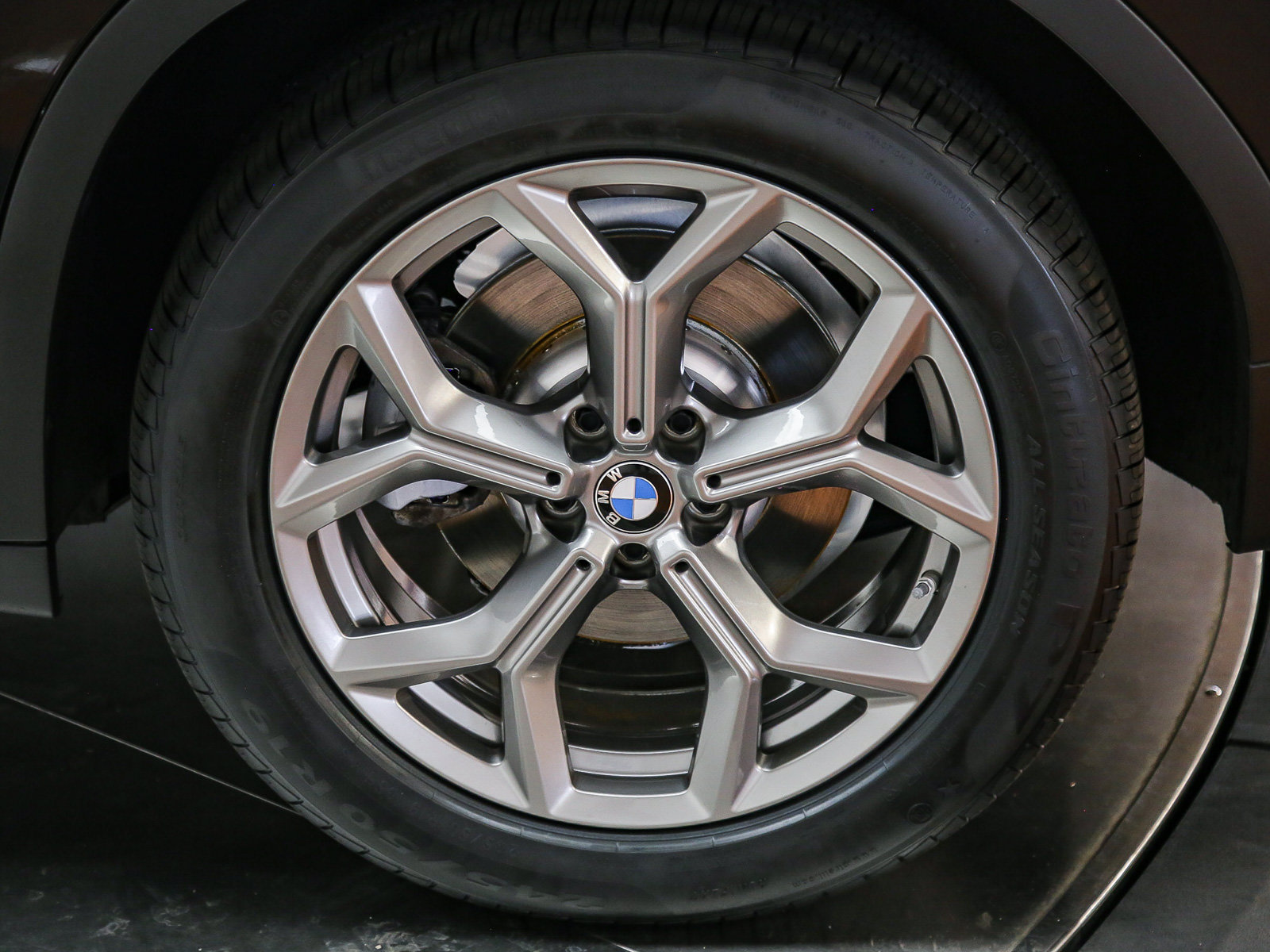 Used 2024 BMW X3 sDrive30i w/ Convenience Package RWD image 11