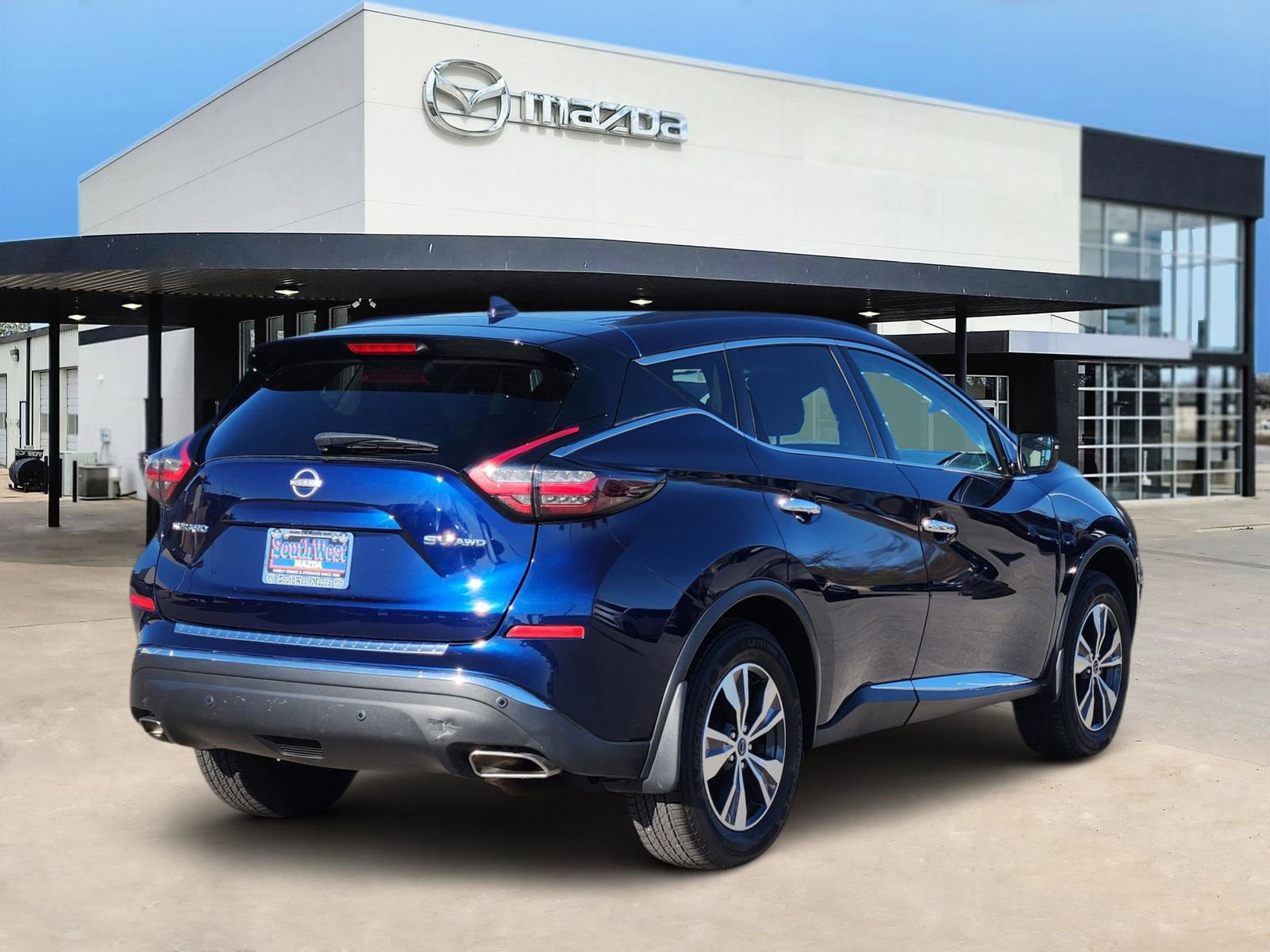 Used 2024 Nissan Murano SV image 5