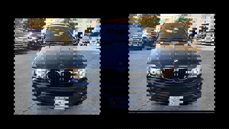 Used 2003 BMW X5 3.0i image 34