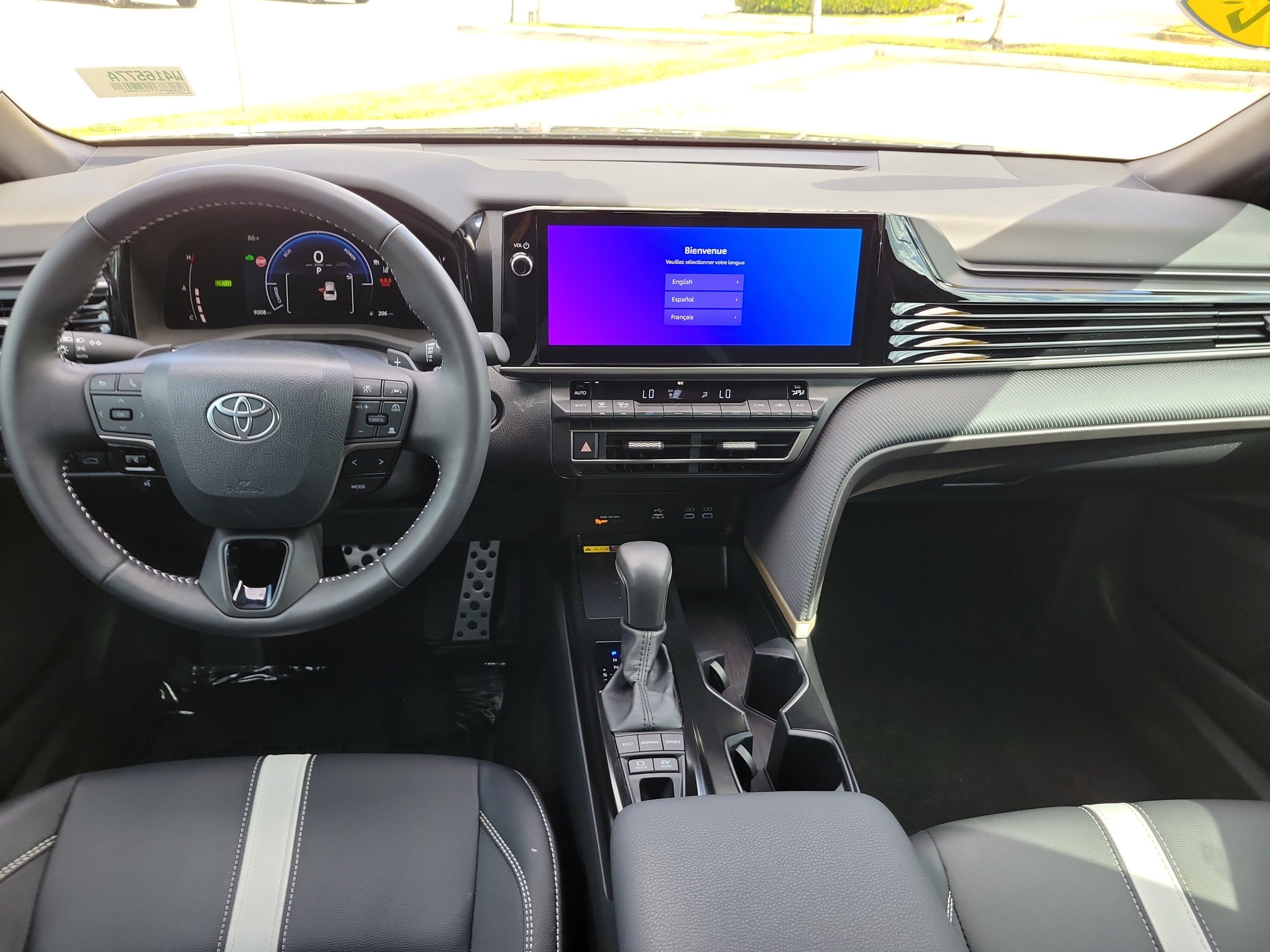 Used 2026 Toyota Camry SE w/ Multimedia Upgrade Package FWD image 16