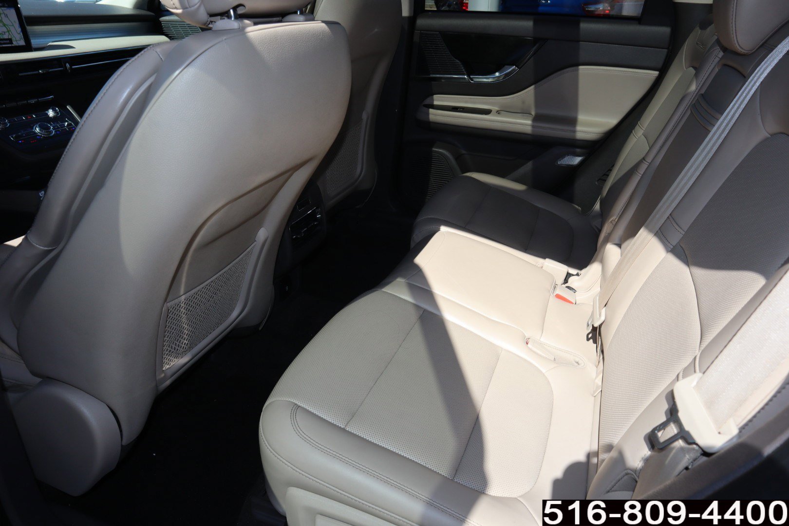 Used 2020 Lincoln Corsair AWD w/ Premium Package image 19
