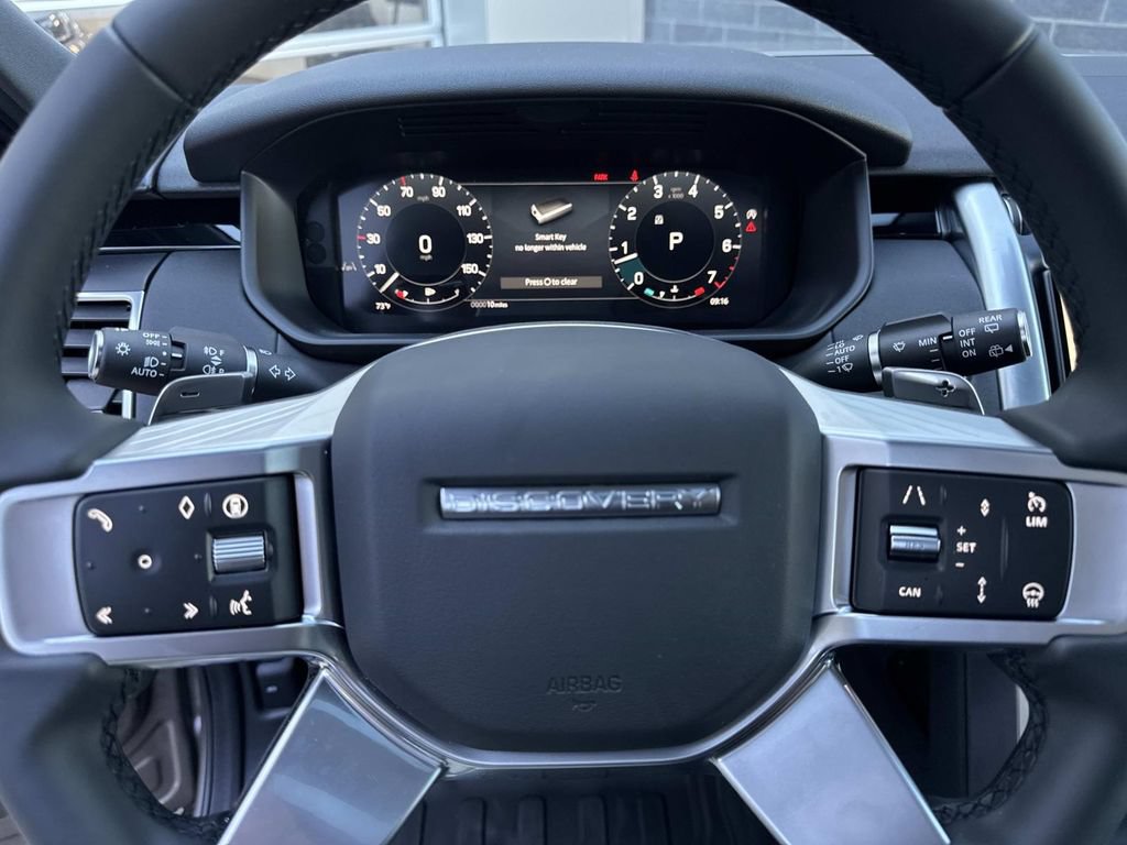 New 2026 Land Rover Discovery S AWD/4WD image 28