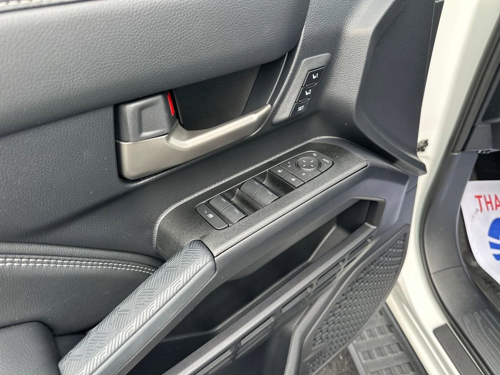 Used 2025 Toyota 4Runner Limited w/ Tow Technology Package image 15