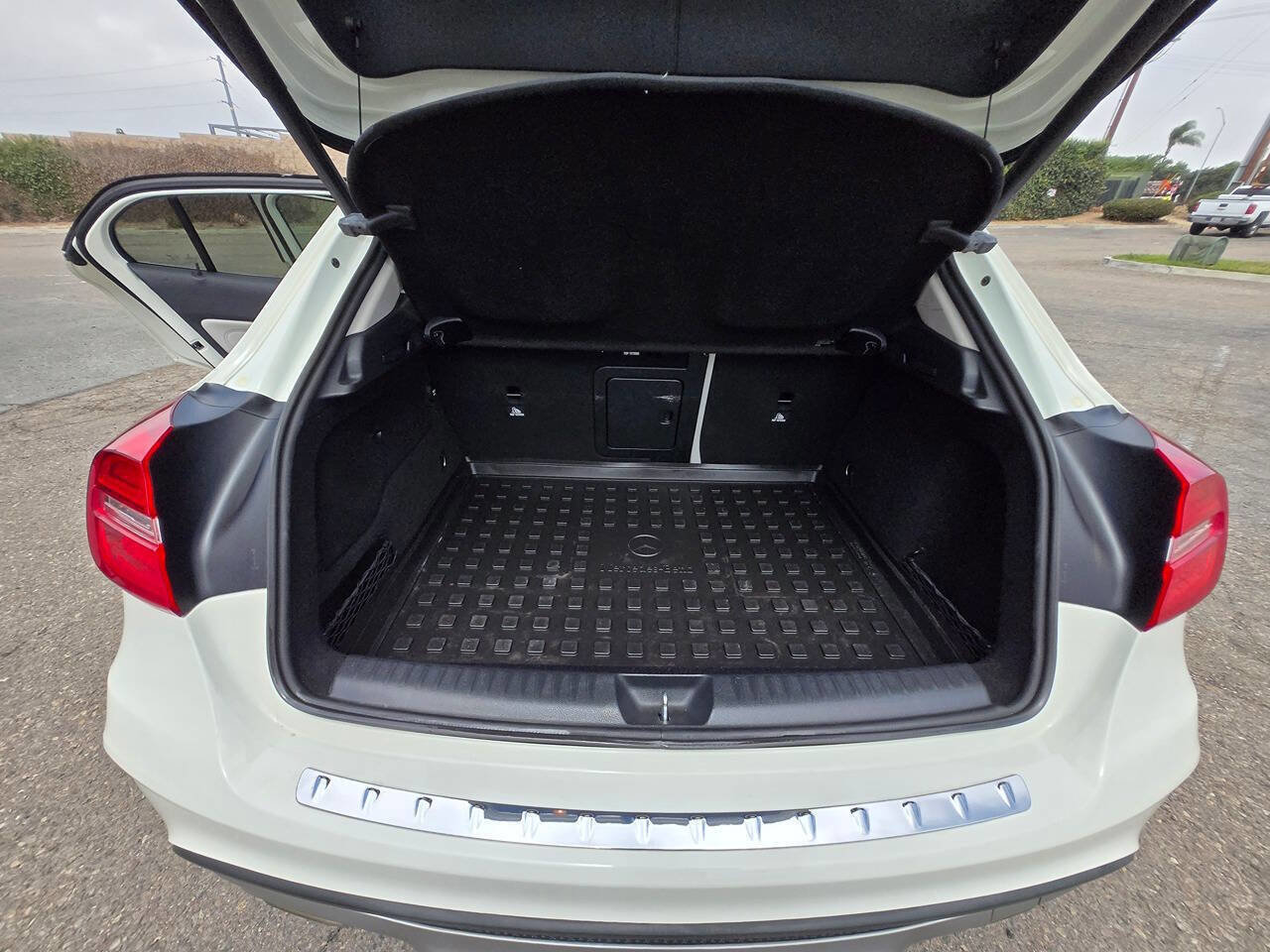 Used 2015 Mercedes-Benz GLA 250 image 25