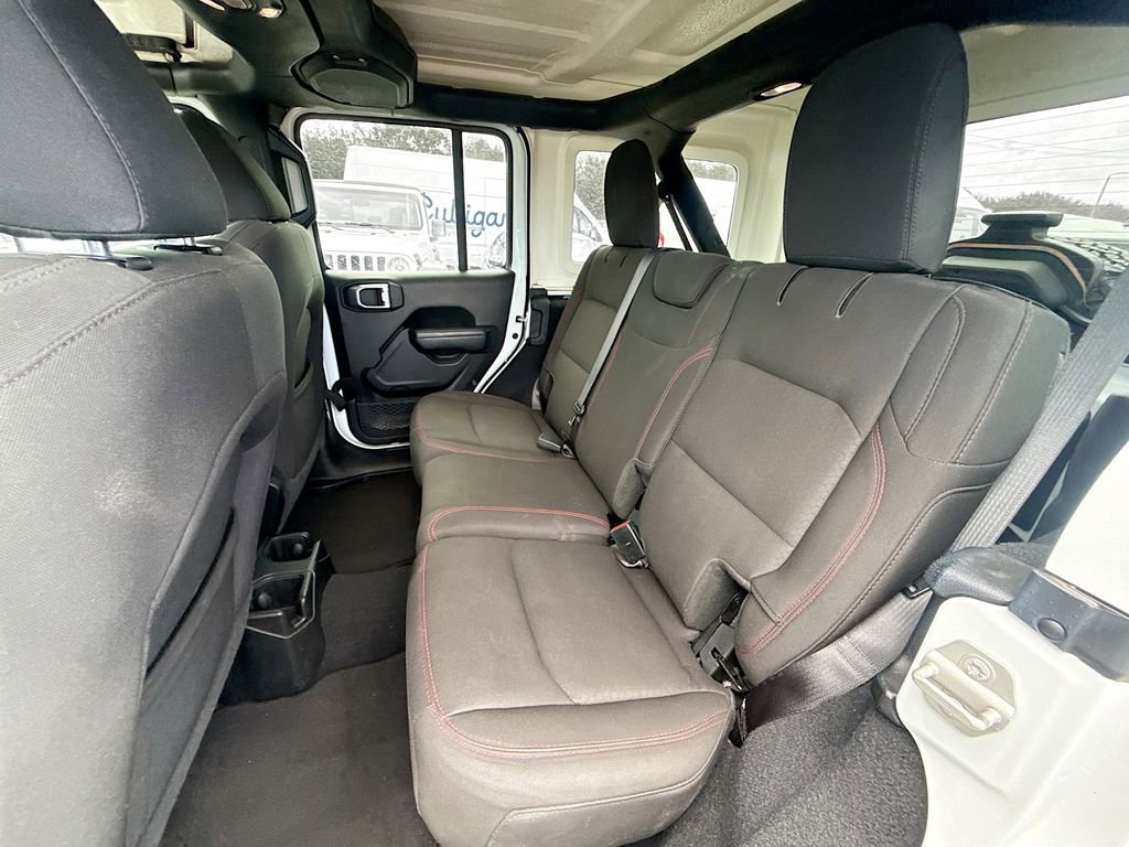 Used 2023 Jeep Wrangler Unlimited Rubicon image 26