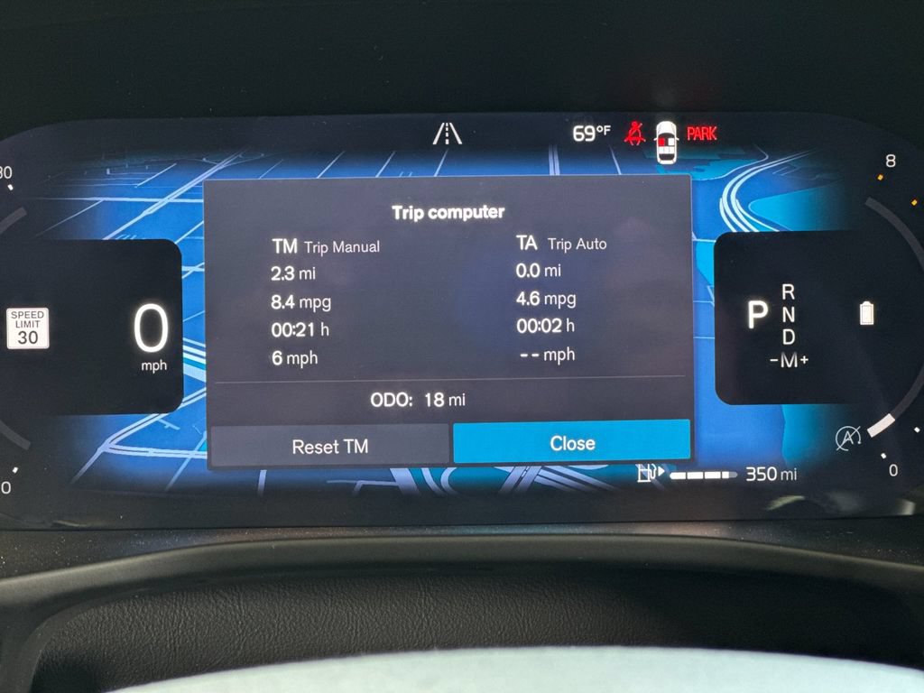 New 2026 Volvo XC40 B5 Core w/ Climate Package AWD/4WD image 27
