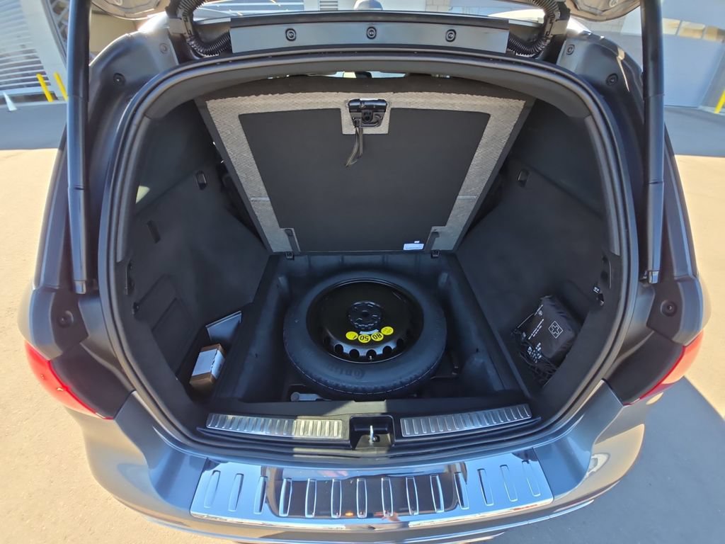 Used 2018 Mercedes-Benz GLE 350 4MATIC image 29