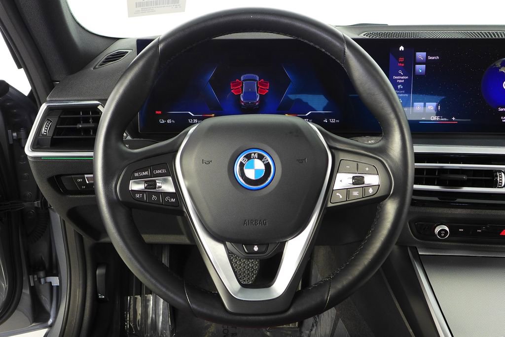 Used 2023 BMW i4 eDrive35 w/ Premium Package RWD image 27