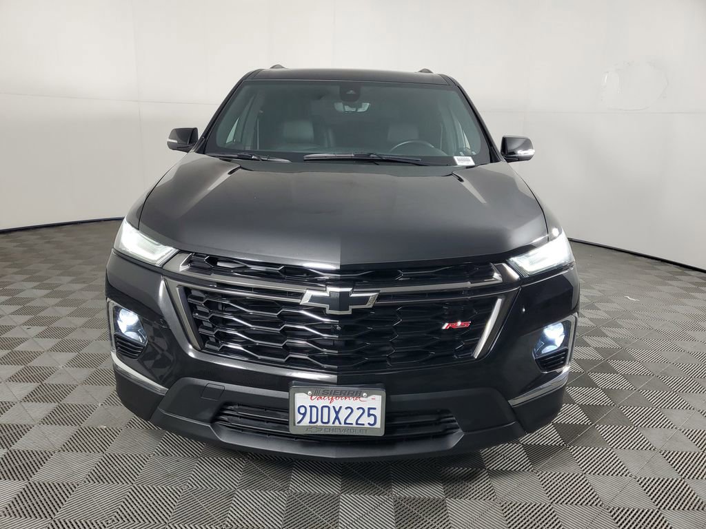 Used 2023 Chevrolet Traverse RS image 9